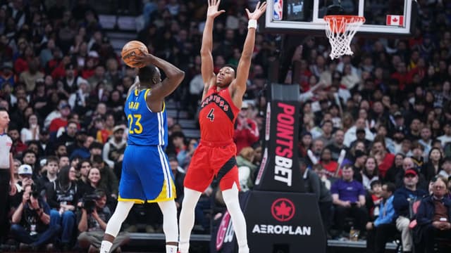 Draymond Green Flips Scottie Barnes Off After Hitting Wide Open 3-Pointer