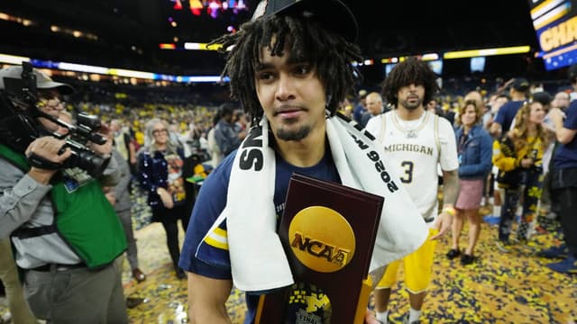 Elliot Cadeau Returns to Michigan for Senior Year After NCAA Championship Run