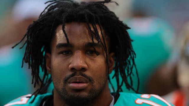 Jaylen Waddle Deal Finalized as Miami Dolphins Land 2026 First-Round Pick