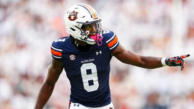 Auburn Wide Receiver Cam Coleman Enters Transfer Portal, Expected to Be a Top Target