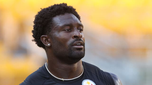 Asante Samuel Sr. Blames DK Metcalf for Aaron Rodgers’ Struggles