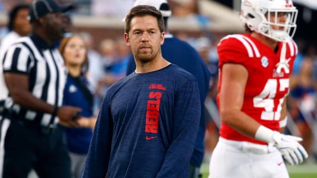 Eagles OC Search Hits Another Snag as Charlie Weis Jr. Stays at LSU