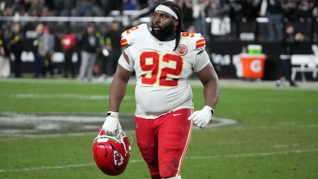 Colts Sign Former Chiefs DT Derrick Nnadi