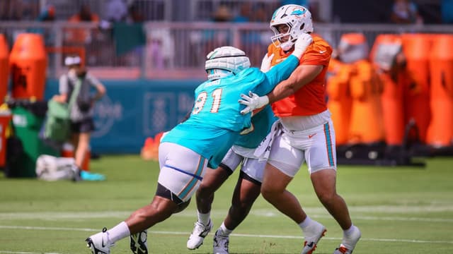 Falcons Sign Veteran DL Da’Shawn Hand to $3M Deal