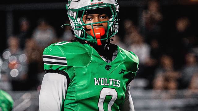 Four-Star EDGE Jabarrius Garror Decommits from Alabama