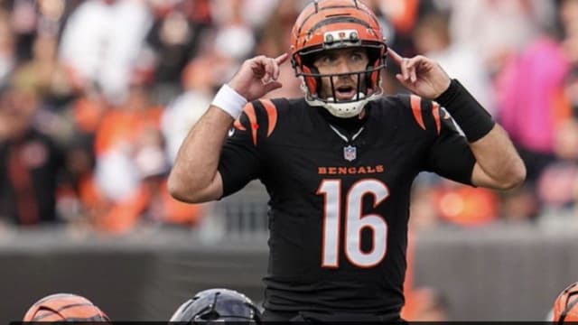 Rumor: Raiders Could Target Joe Flacco to Mentor Expected No. 1 Pick