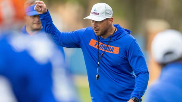 Jon Sumrall Praises Buster Faulkner’s Versatility in Florida Rebuild