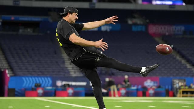 Bills Meet With Top Punter Prospect Jack Stonehouse Before the Draft