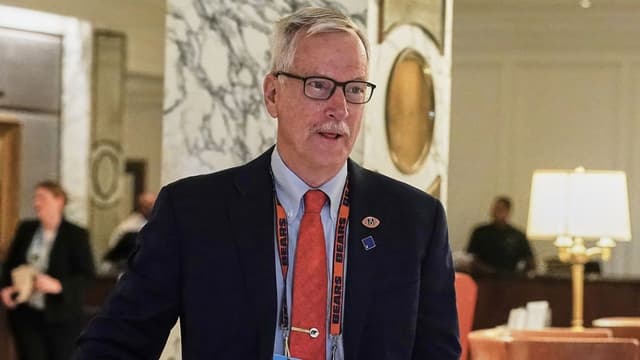 George McCaskey Praises Bears Turnaround but Says ‘Goal Is Super Bowl’