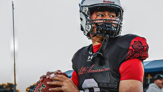Kamden Lopati Decommits From Illinois, Reopens Recruitment