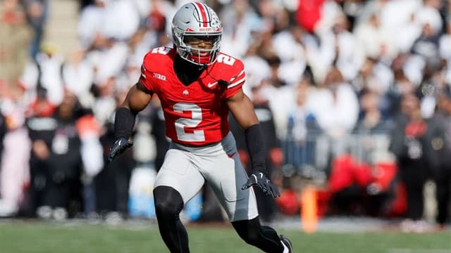 LSU WR Zavion Thomas: Saints Fan Grandpa Would ‘Jump Through the TV’ if Drafted