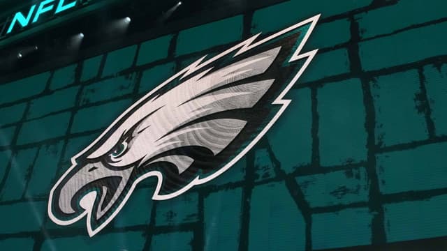 Eagles Sign Isiah King, Waive Tucker Large After Minicamp