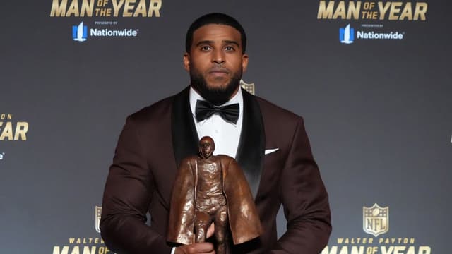 NFL LB Bobby Wagner Has a New Name, Says “I Will No Longer Respond to Bobby”