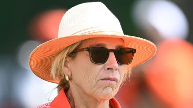 Dee Haslam Battling Rare Cancer, Browns Owners Fund Research With $12.5M Gift
