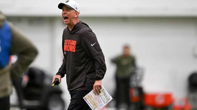 Chris Simms Says Todd Monken Must Start Building Around One QB