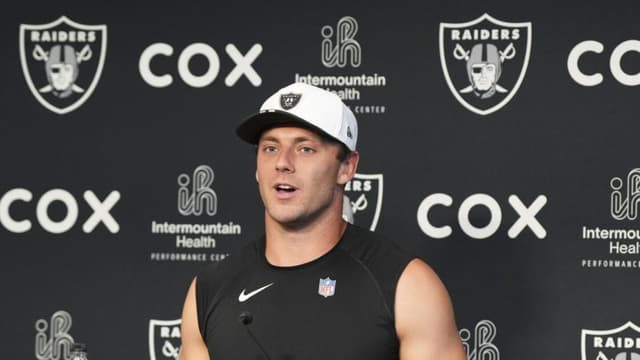 Brock Bowers Returns To Full Speed At Raiders OTAs After Knee Injury