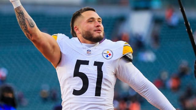 Steelers Sign Nick Herbig to $100 Million Extension