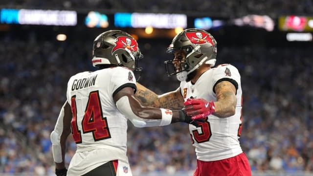 Chris Godwin on Mike Evans' Exit: "I Didn't Believe It"