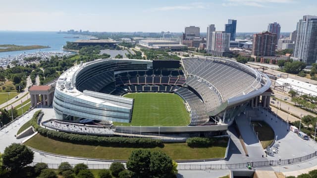 Mike Florio Calls Bears’ Indiana Stadium Plan a “Bluff”