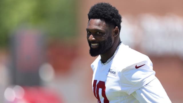 Cardinals Coach Mike LaFleur Unconcerned by Josh Sweat's Minicamp Absence