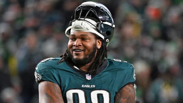 Eagles are "Hesitant" to Sign Jalen Carter to Extension, Per NFL Insider