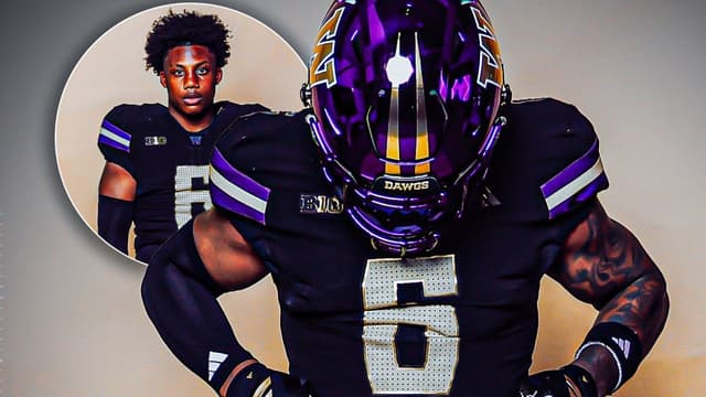 Washington Lands Elite DB Jaden Walk-Green