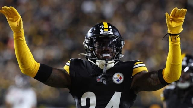 Steelers Reportedly Unlikely to Meet Joey Porter Jr.'s Price
