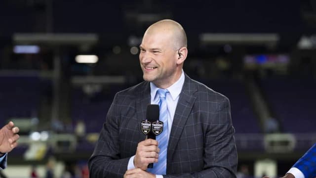 Joe Thomas Urges Browns to Stay Patient With Shedeur Sanders