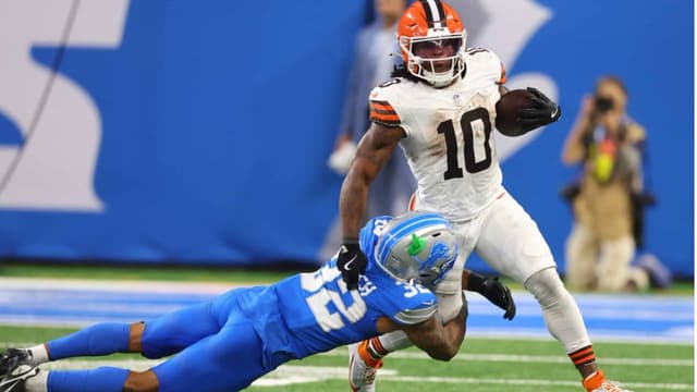 PFF Predicts Bigger 2026 Role for Quinshon Judkins