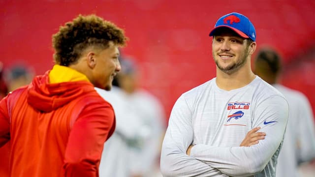 Josh Allen Overtakes Patrick Mahomes in ESPN QB Survey