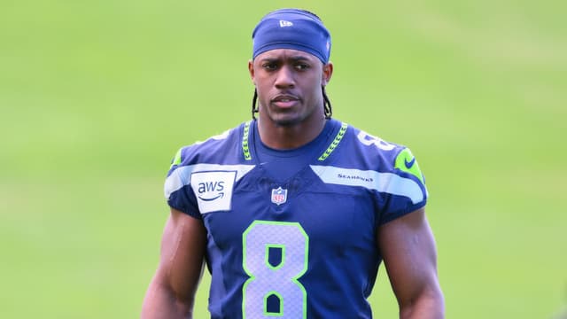 Mike Macdonald Sees Versatile Role for Rookie RB Jadarian Price