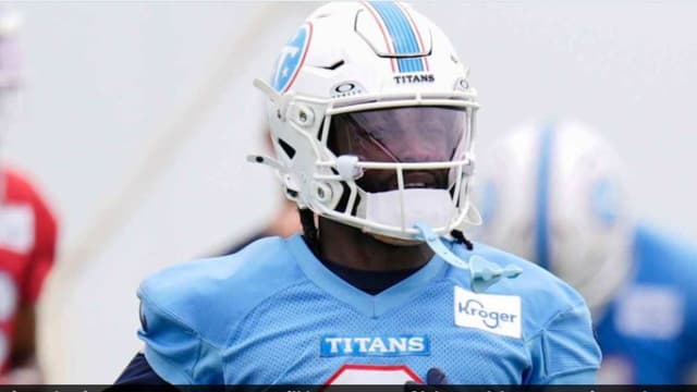 Tyjae Spears Makes Bold Prediction for the Titans