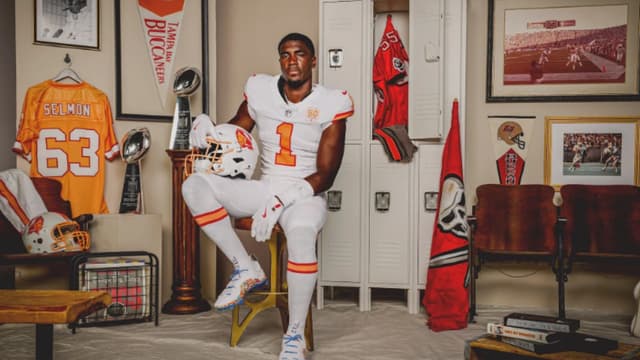 Buccaneers Bringing Back 1976 Throwback Uniforms for Week 13