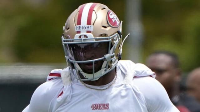 Romello Height Struggles, Then Shines in First Padded Practice