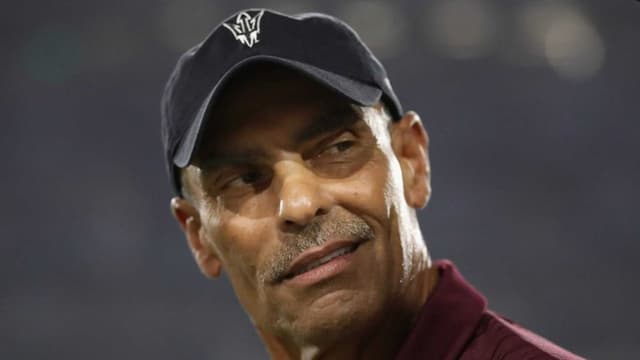Herm Edwards Sets Bold Bar for Browns in 2026