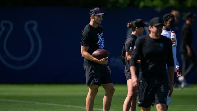 Alec Pierce Gets Second PRP Injection Amid Ankle Recovery
