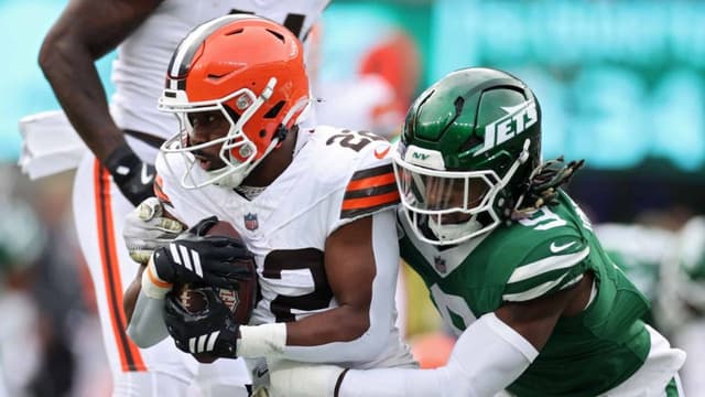 Dylan Sampson Says Increased Competition Is Making Browns Better