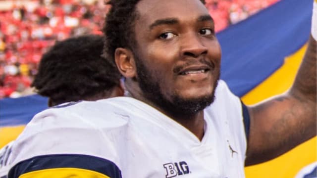 Lions Trade Up for Edge Rusher Derrick Moore at No. 44