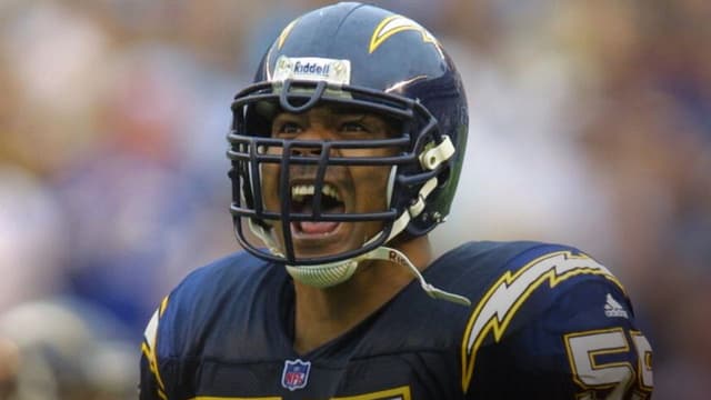 Ex-Teammate Estimates Junior Seau Had 1,500+ Concussions