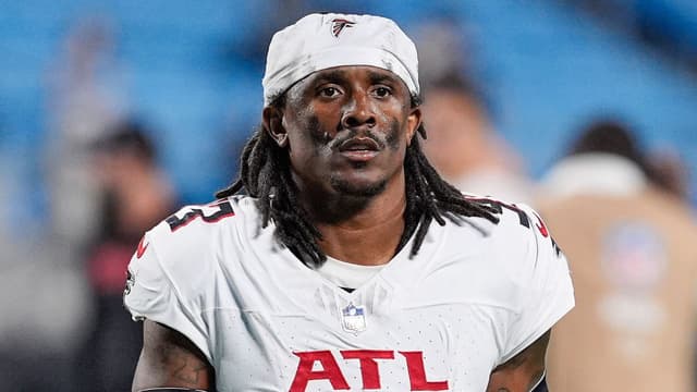 Commanders Bring Back Veteran Cornerback Antonio Hamilton