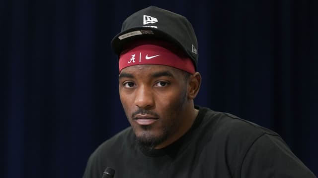 Texans Host Alabama LB Justin Jefferson on Visit