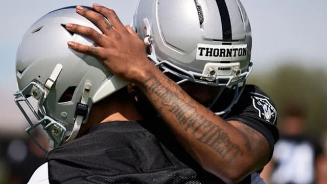 Jack Bech, Dont’e Thornton Jr. Pushing Each Other in Raiders Camp