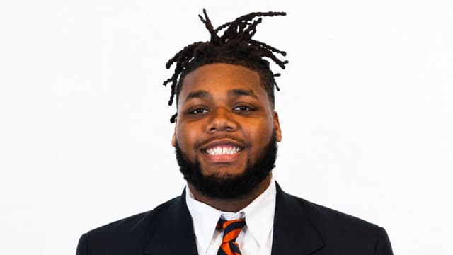 Zion Wilson Signs With Philadelphia