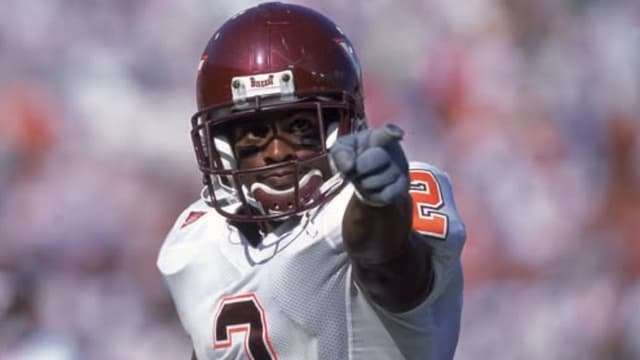 Former NFL DB Ronyell Whitaker Dies At 46