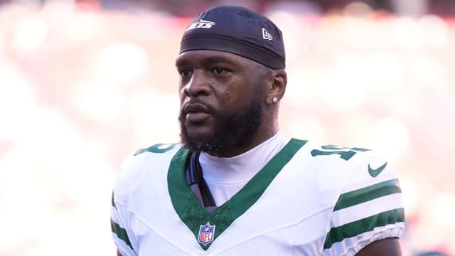Jets Trade Wide Receiver Irvin Charles to Seahawks