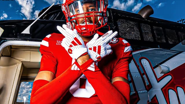 Four-Star DB Jailen Hill Commits to Nebraska After Official Visit