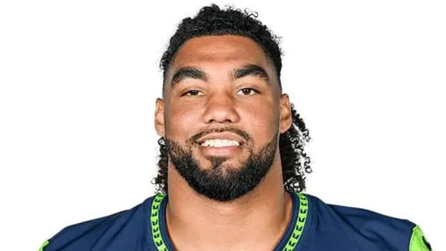 Leonard Williams Tops ESPN’s 2026 Defensive Tackle Rankings