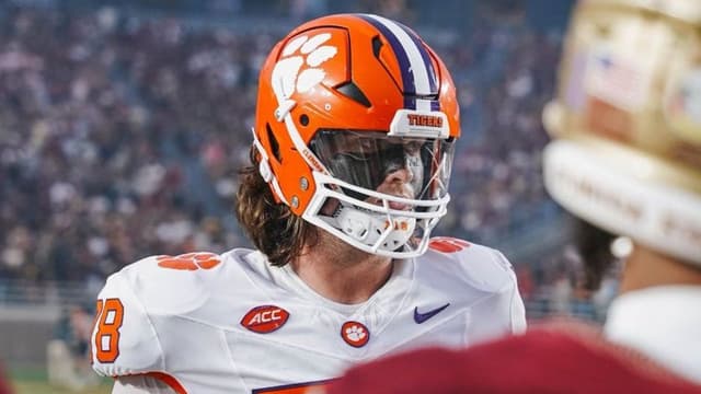Blake Miller Viewed as Short-Term Fix, Long-Term Solution for Pats
