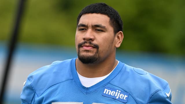 Penei Sewell Ranked NFL’s Top Offensive Tackle by League Executives