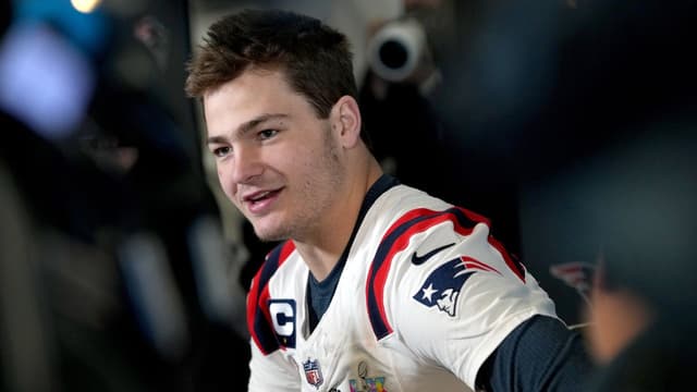 Drake Maye, Mack Hollins Ignite Patriots With Quick TD